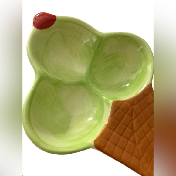 Handmade artisanal ceramic ice cream dish - Picture 2 of 3